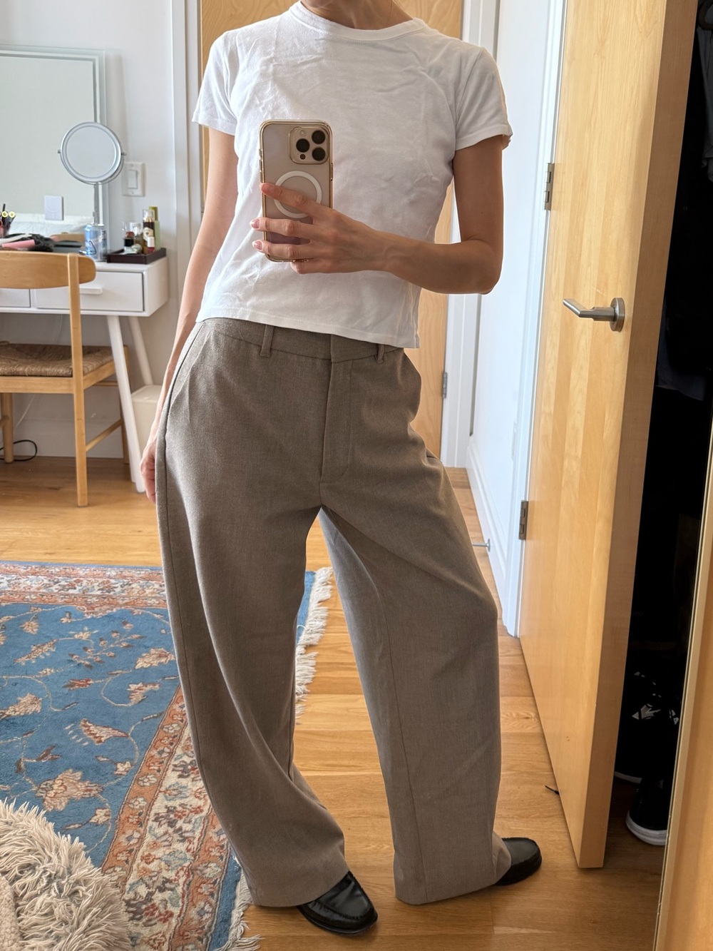Aritzia Taupe Straight-Leg Dress Pants